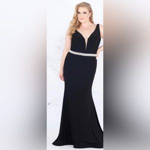 Aspeed Formal Gown